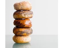 Load image into Gallery viewer, 5 Authentic New York Style Bagels | Challah Online
