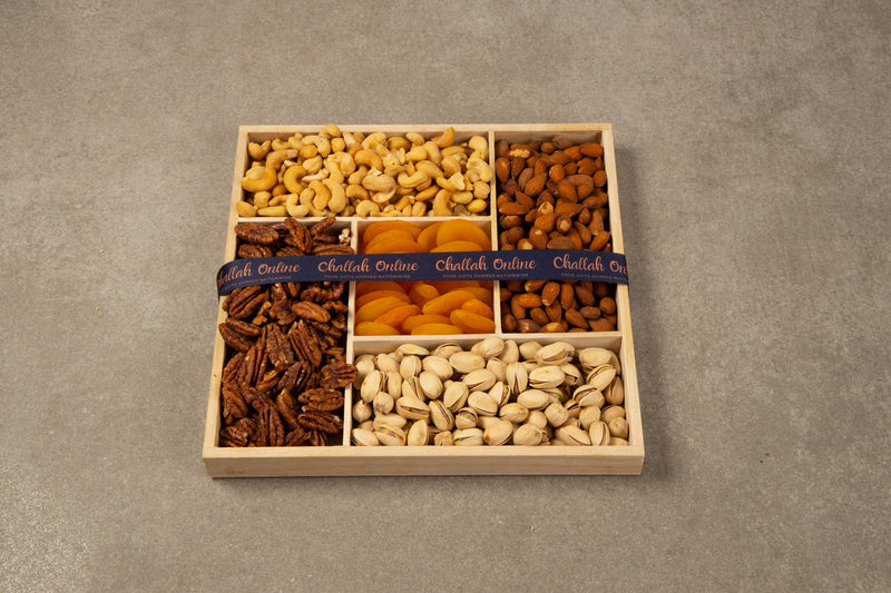 Nuts & Dried fruit Gift tray by Challah Online